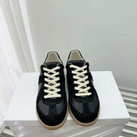 Picture of Maison Margiela Shoes Women _SKUfw143259865fw